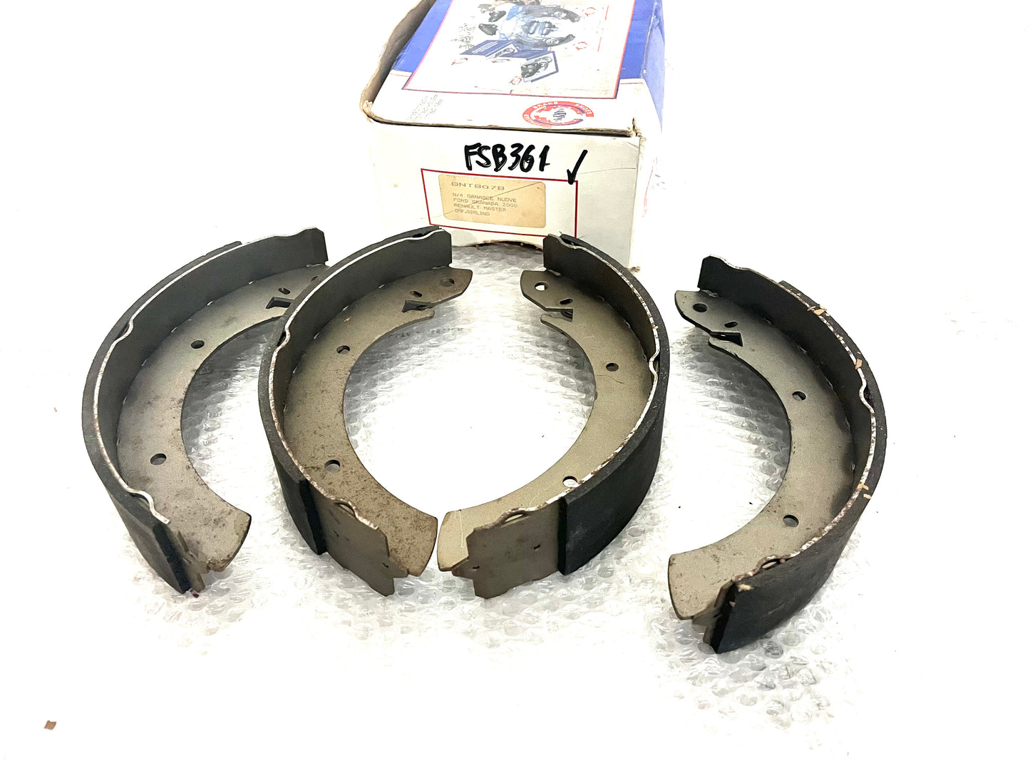 Set Ganasce Freno FORD GRANADA 2000 - RENULT MASTER (imp. Girling FSB361