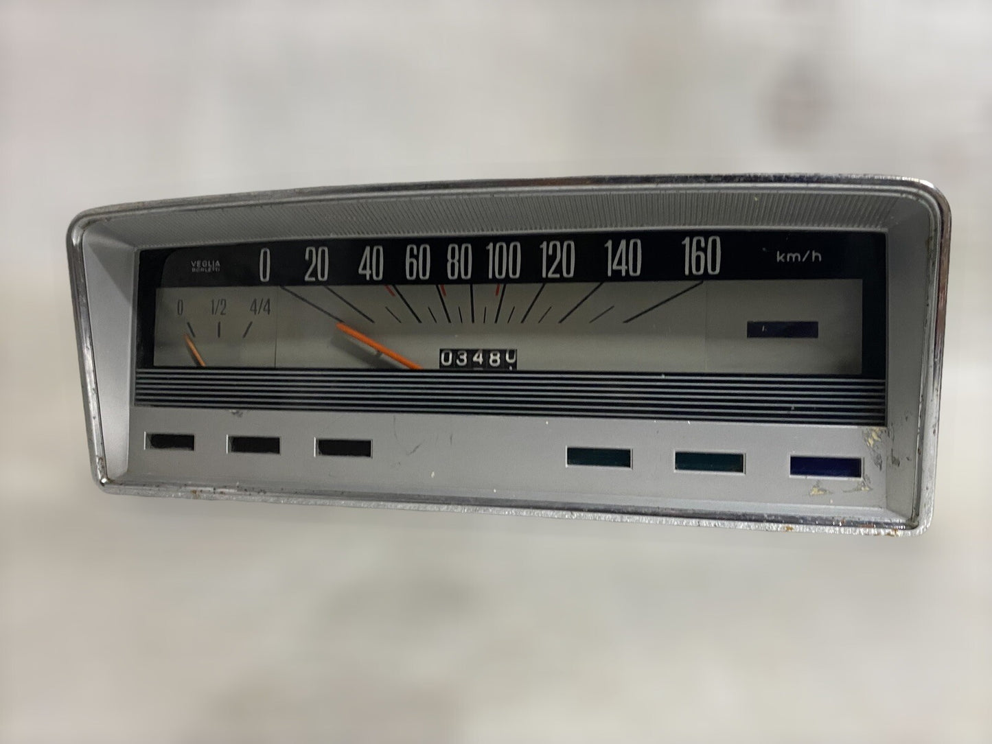 6995300