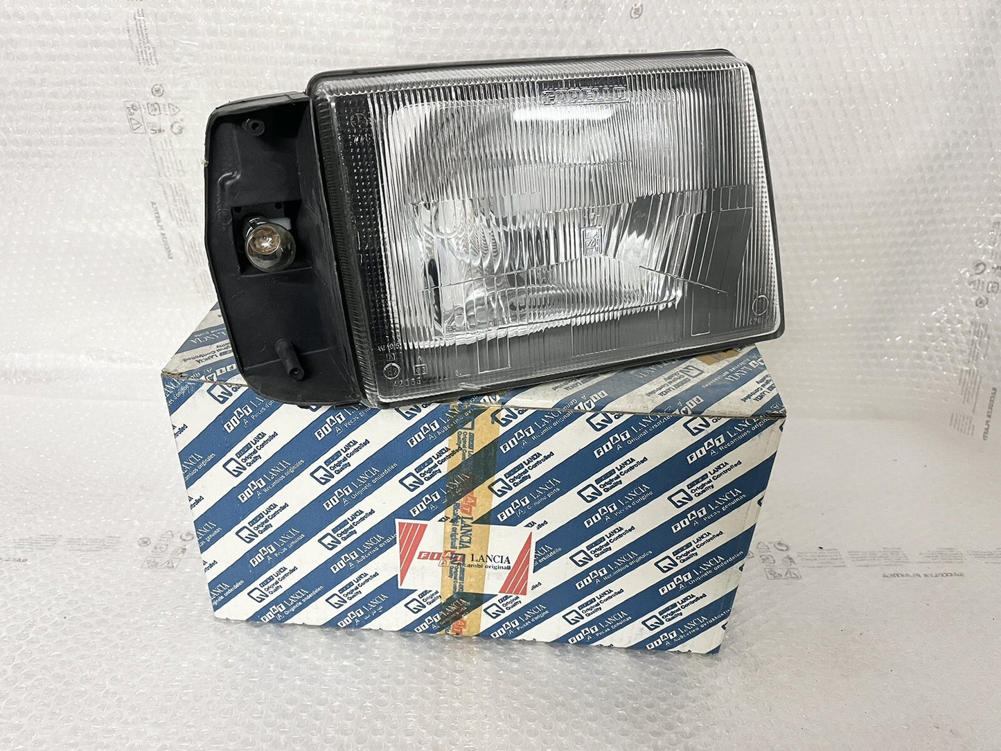 6996252