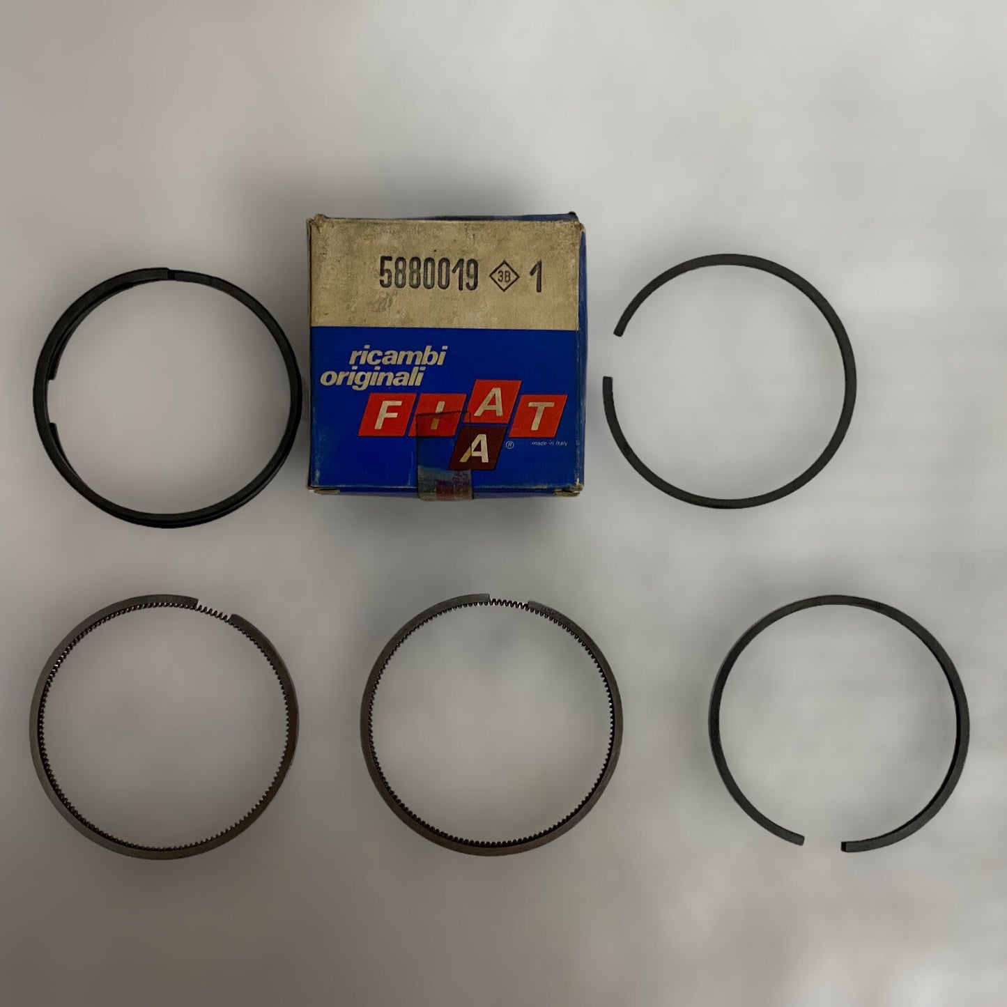6995428