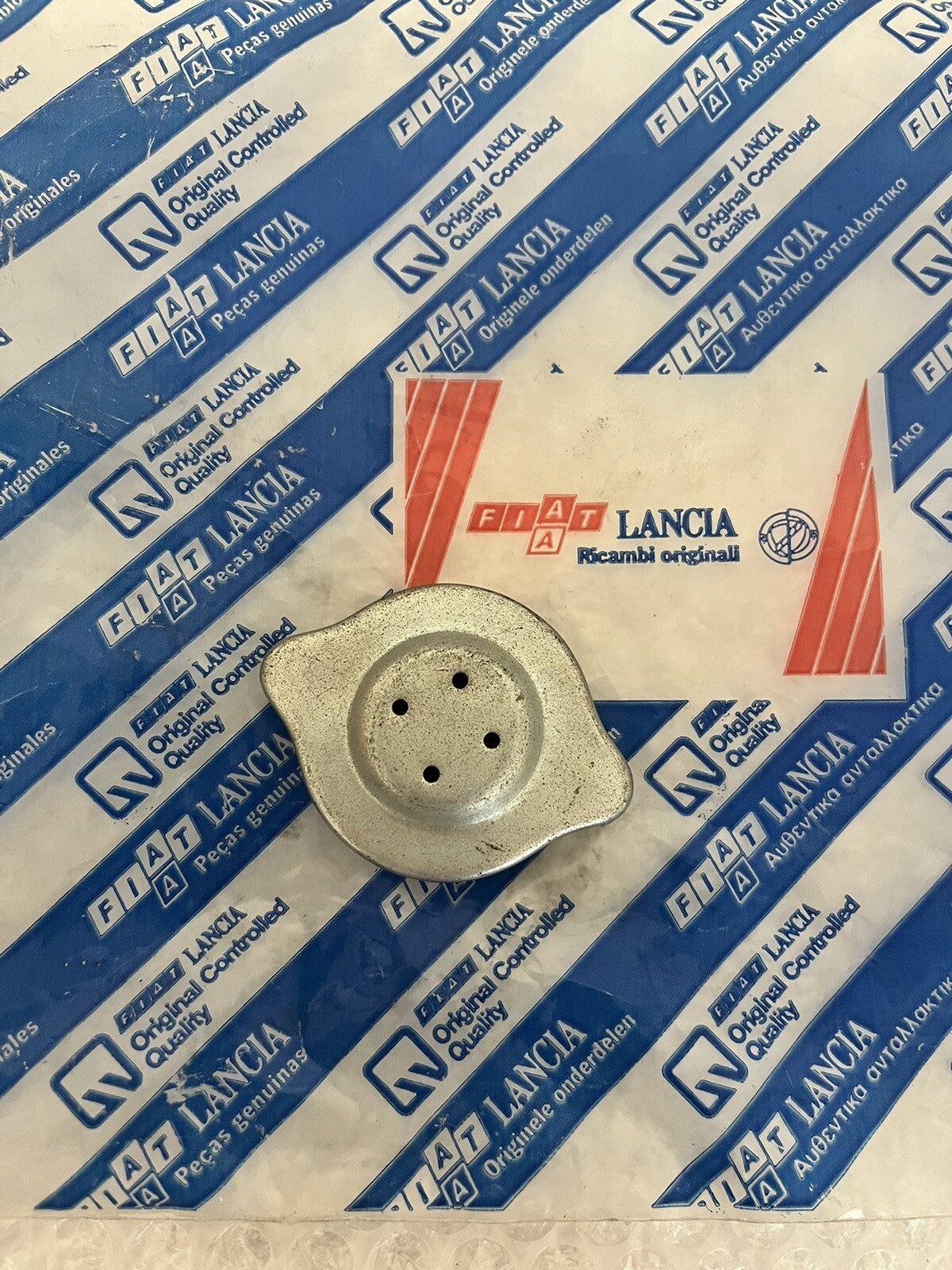 6996622