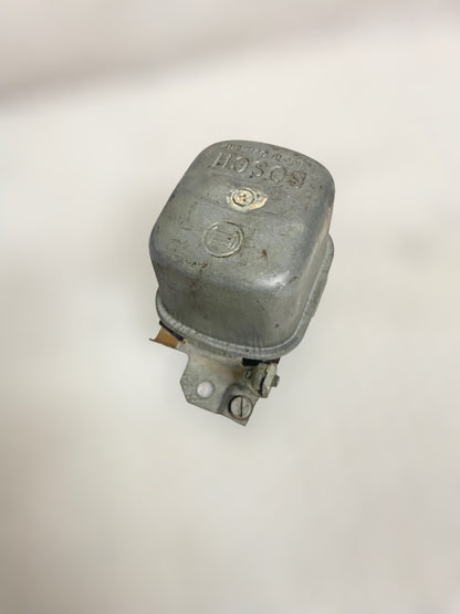 6996739