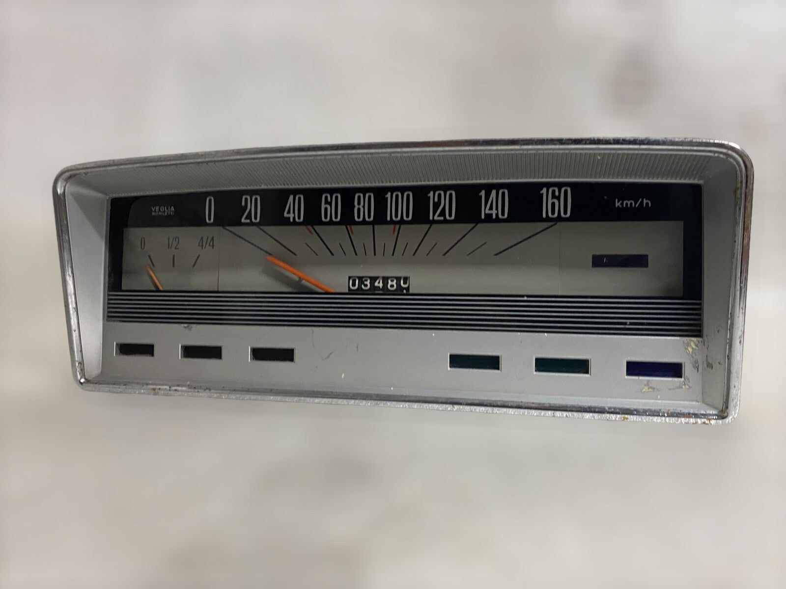 6995300