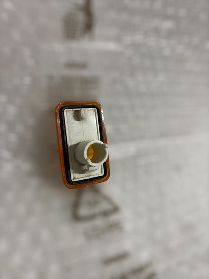 6996485