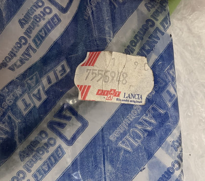 6995549