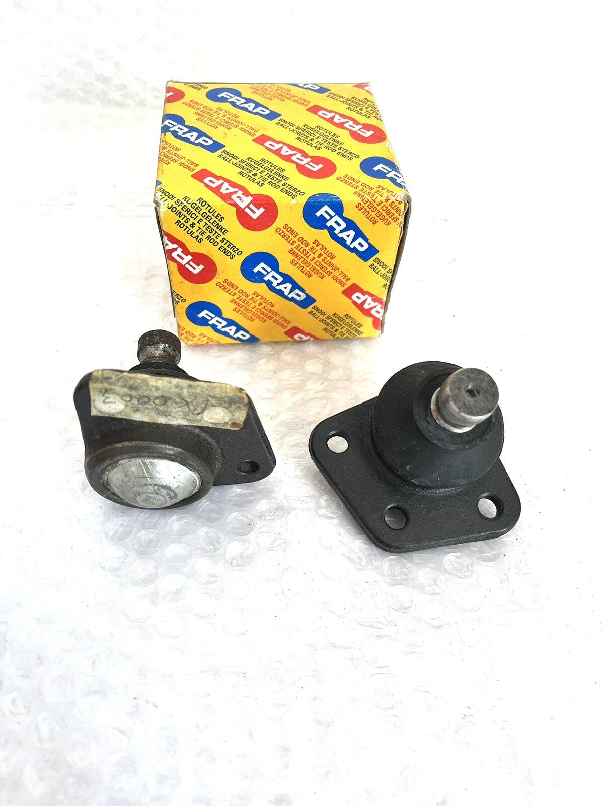 6995888