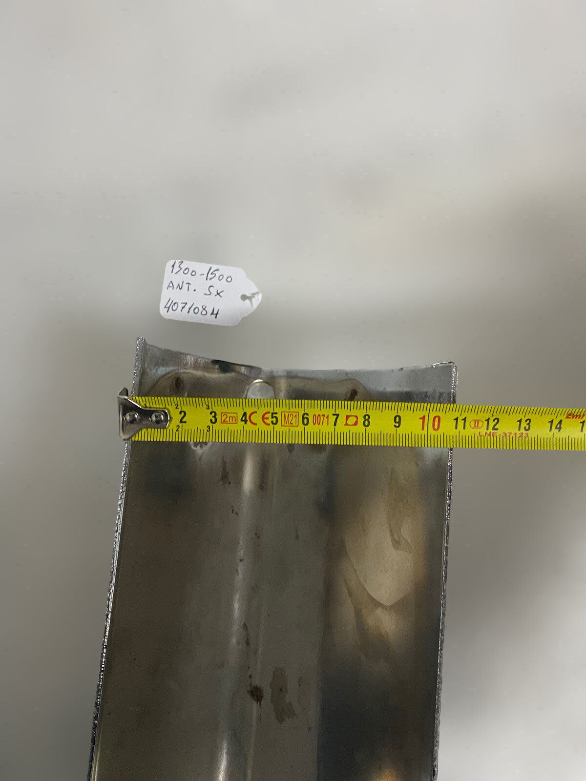 6996073